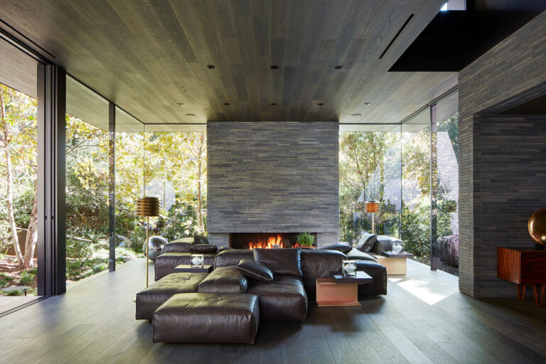 F5 Ron Radziner 00 MANDEVILLE CANYON