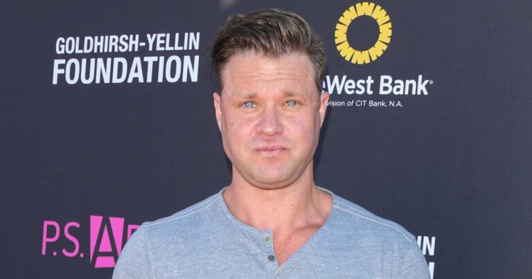 1Zachery Ty Bryan