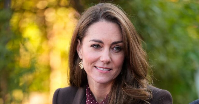 Kate Middleton Had Emotional and Candid Conversation During 1st Event Since Finishing Chemo