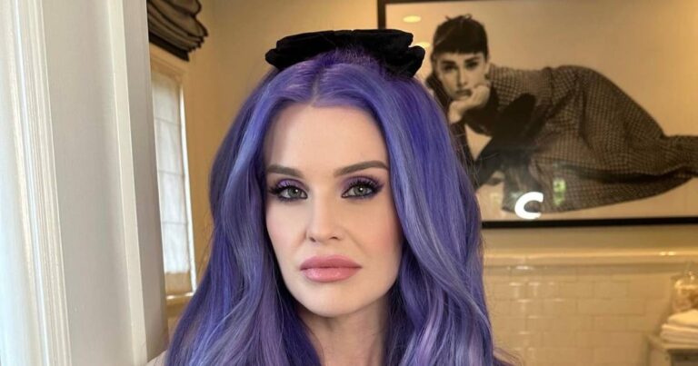 Kelly Osbourne Has Never Had F ing Plastic Surgery But Isn t Opposed to It in the Future feature