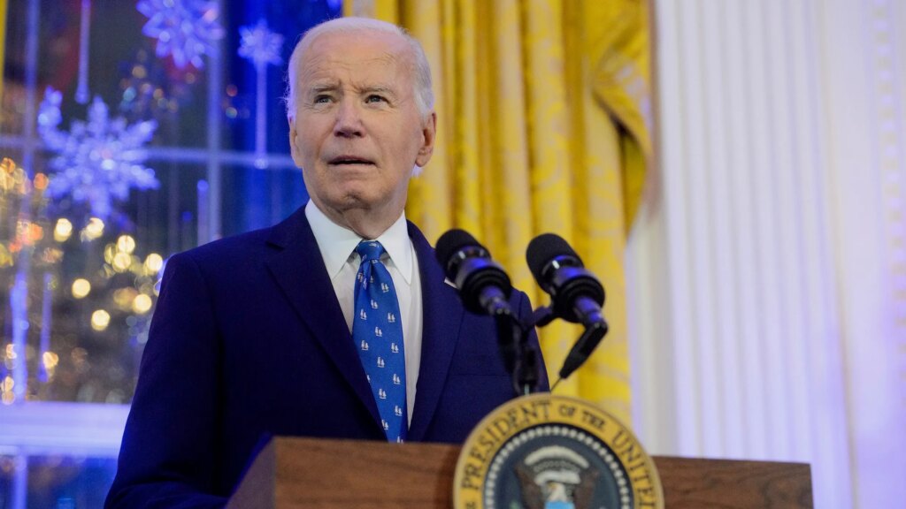 1735002806 joe biden holiday party white house dec. 16 2024