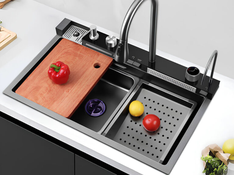 BoelonLuxuryKitchenSinkwithDigitalDisplayandWaterfallDesign 8 2