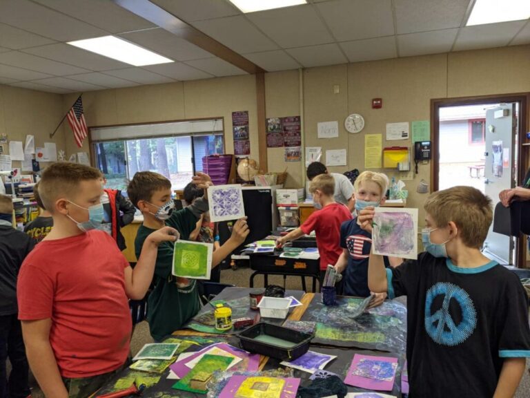 printmakingPineRidgeElementaryjpg 1 1024x768