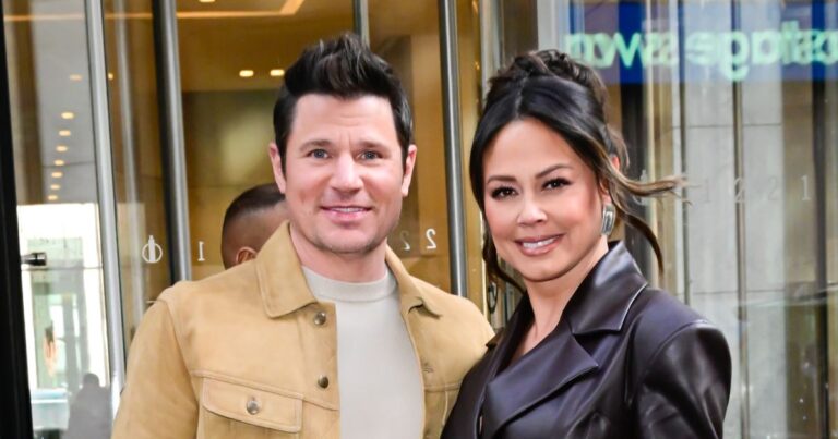 GettyImages 2198866937 nick lachey vanessa after love is blind reunion drinks